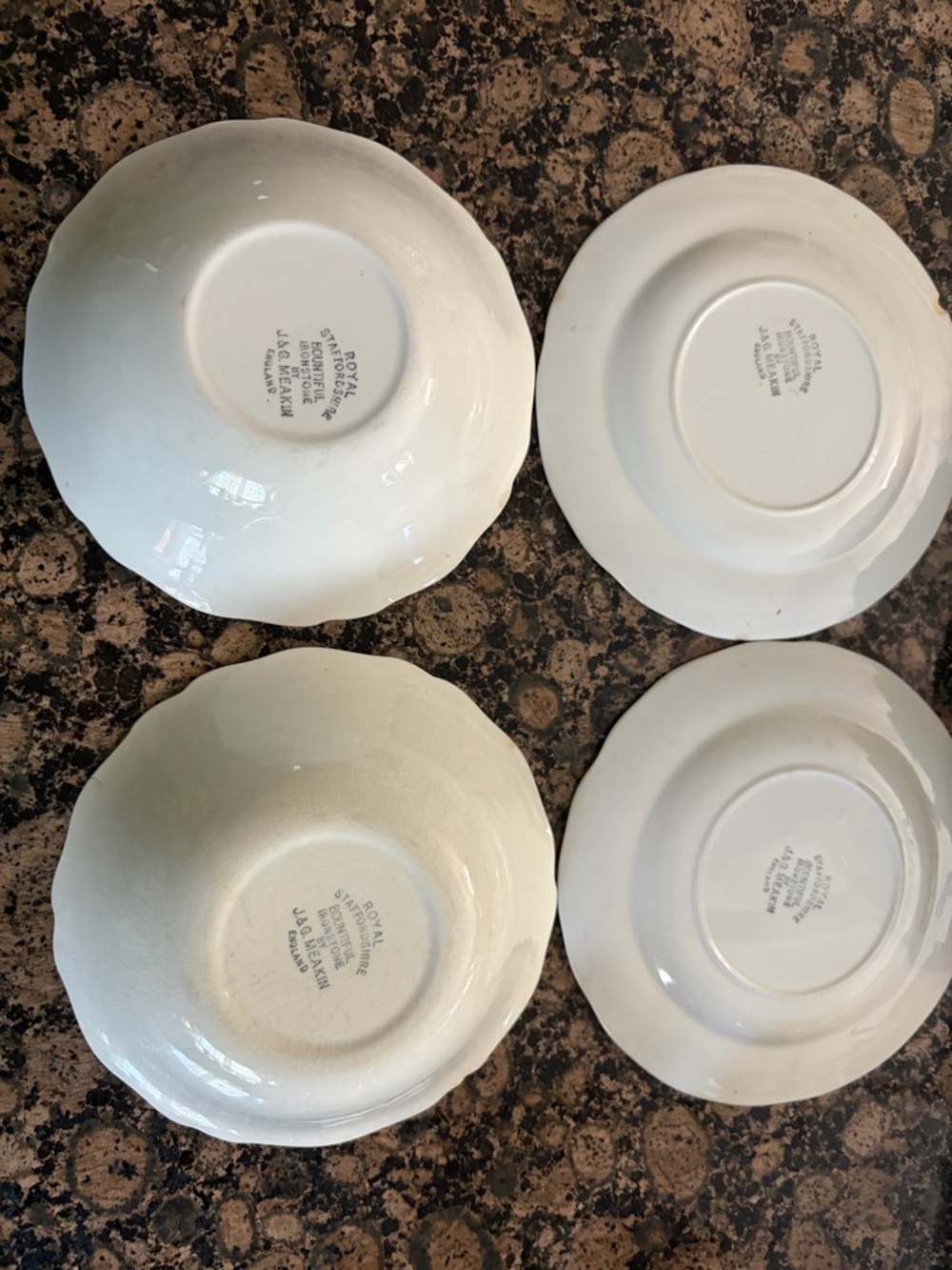 Green Fruit Wreath Ceramic Dinner Bowls and plates - Set of 2 - Picture 6 of 10